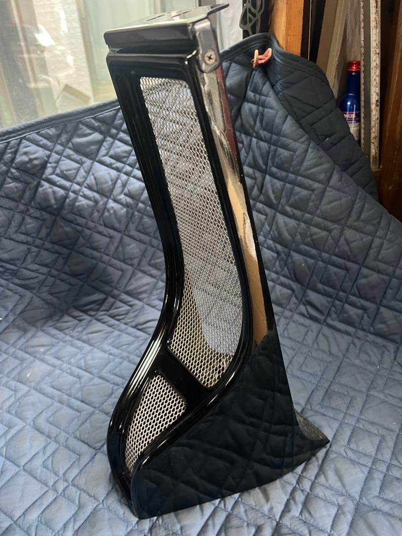 Thunderbike GPスタイル・チンスポイラー ブレイクアウト - メルカリ